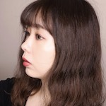 現役美容部員 / 美容ライター|aimori mikuの顔写真